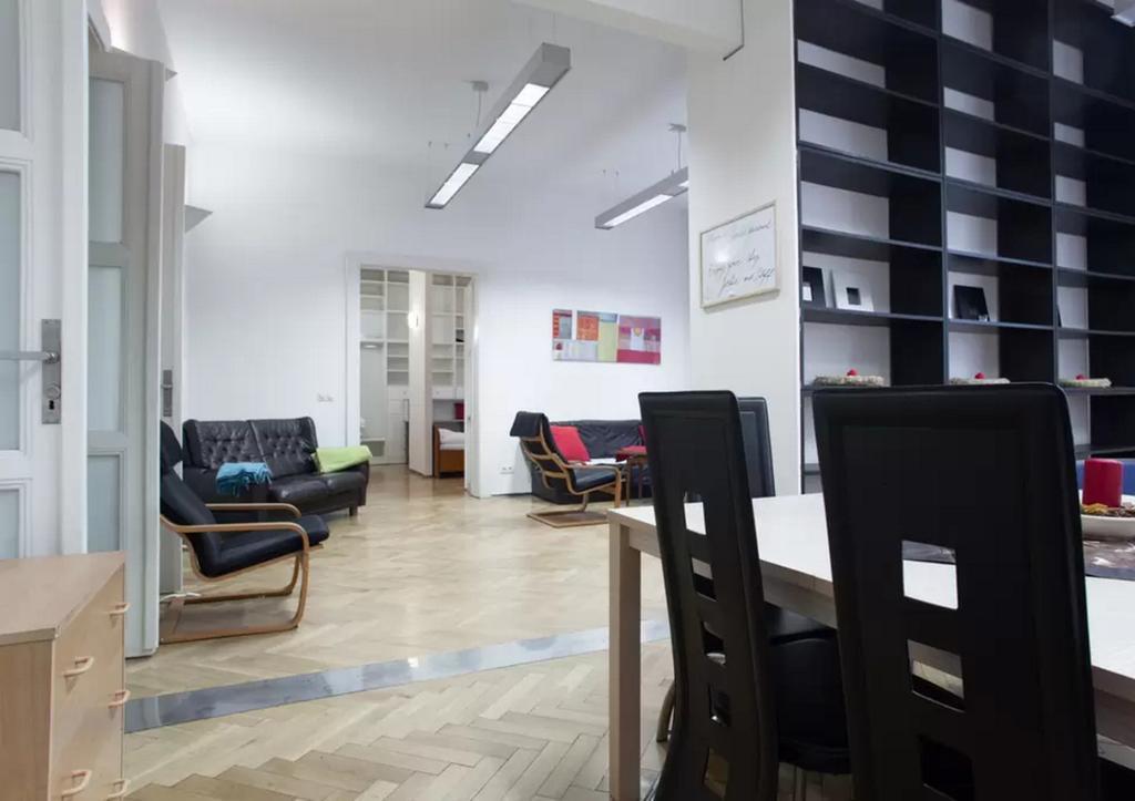 Charles Central Apartment Praga Exterior foto